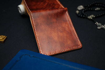 The Dillon — Museum Cognac Rocado Shell Cordovan Bifold