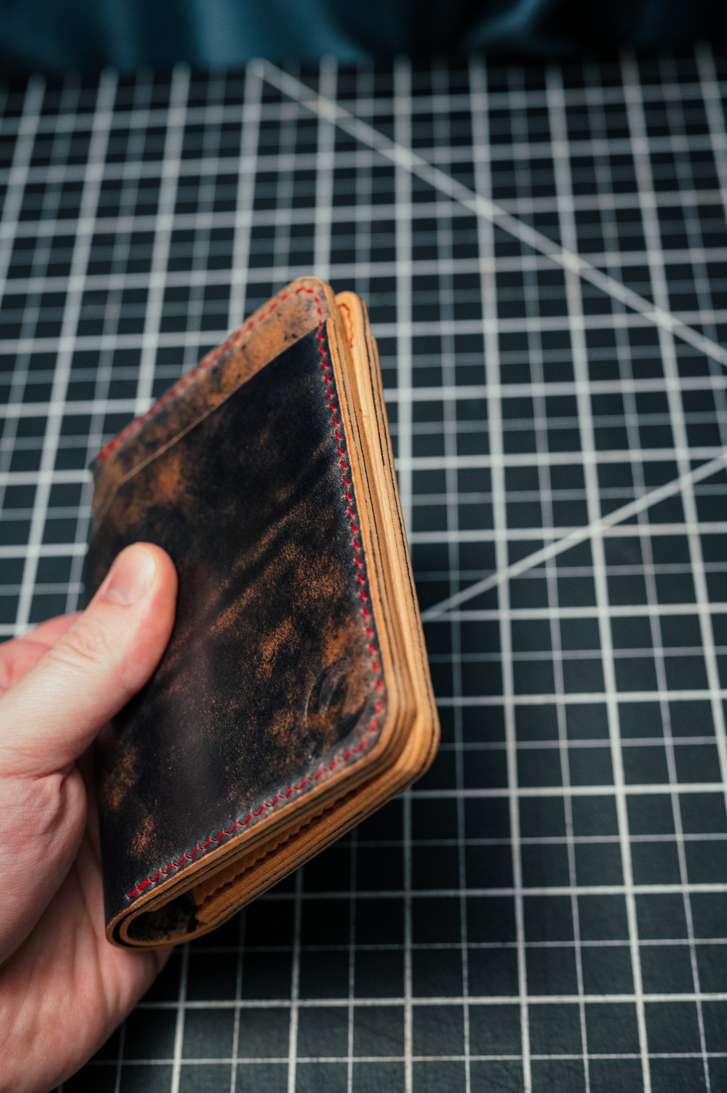 Marbled Black Rocado Shell Cordovan & Full Grain Bifold Card Wallet - The Hosea