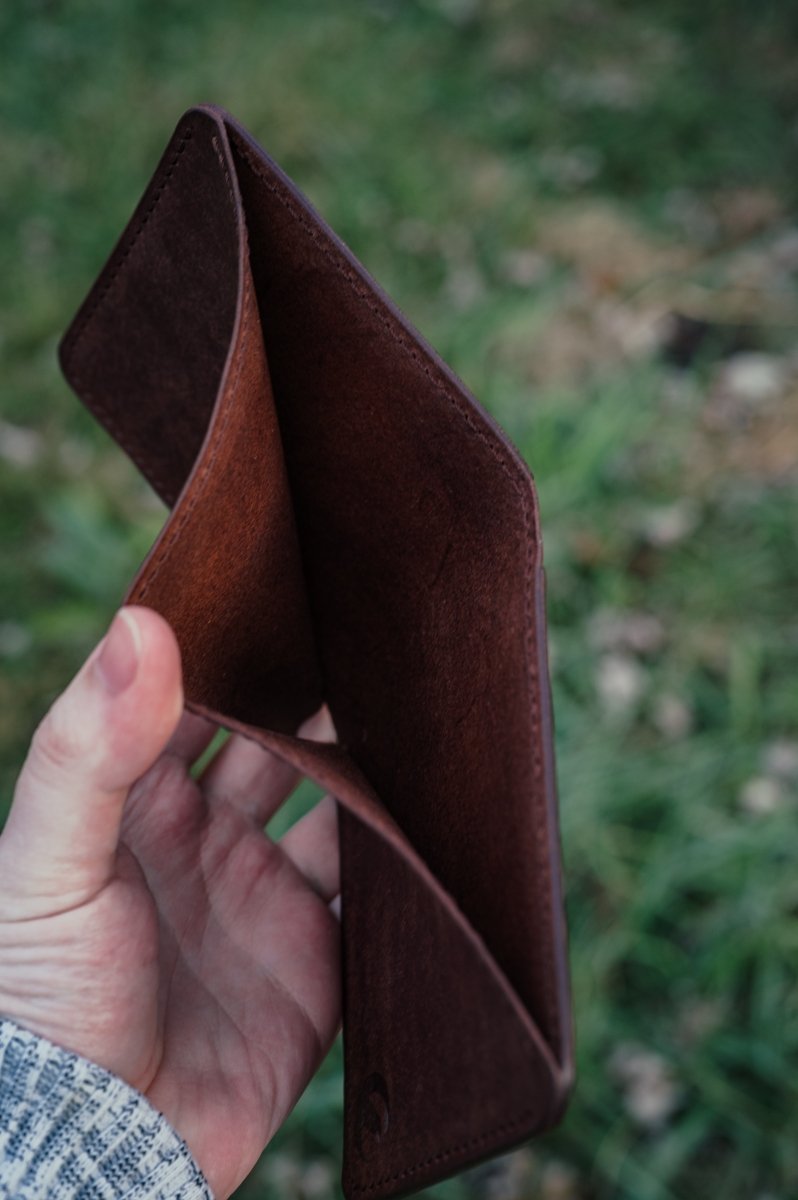 The Dillon - Handmade Full - Grain Leather Bifold Wallet - DarkSkyLeather